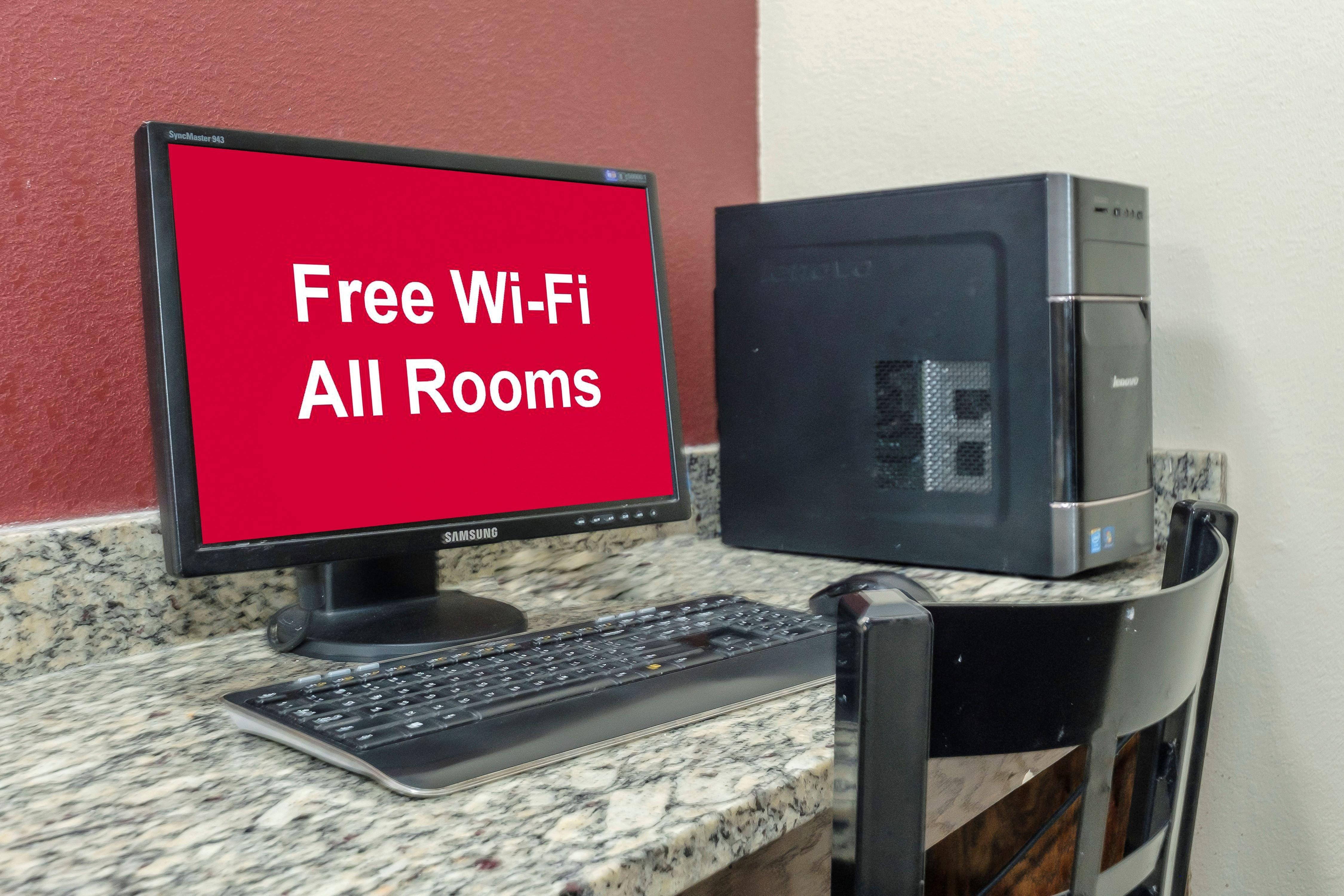 Red Roof Inn Houston - Spring North Dış mekan fotoğraf